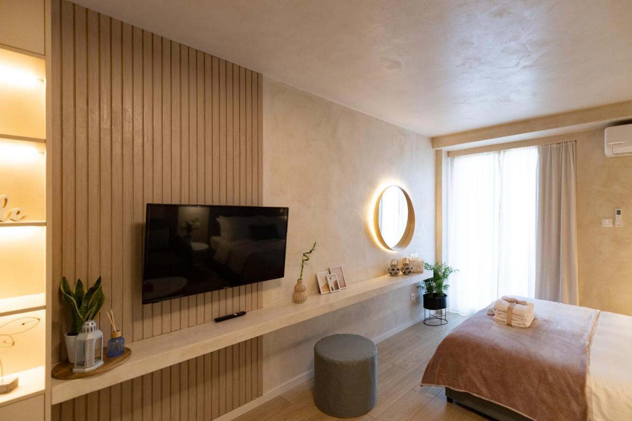 Apo-Zachari Elegant Apartment Larissa Buitenkant foto